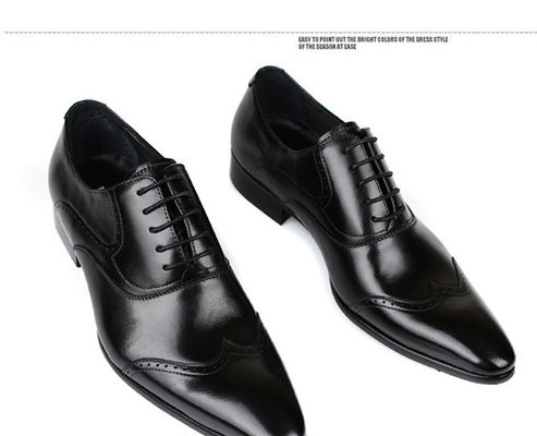 Zwarte lederen schoenen, waterdicht, met puntige tenen, mannen, handgemaakte schoenen.