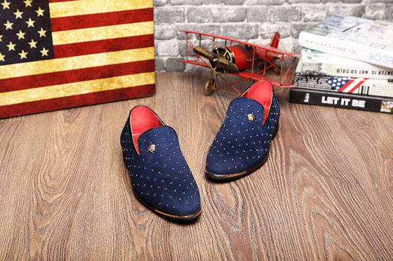 Slip On Mensen Casual Schoenen Blauw / Zwart Custom Met Metalen Rivets