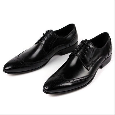 Mensen Full Grain Lederschoenen Stylish Brogue Design Mannen Puntige Formele Dress Schoenen