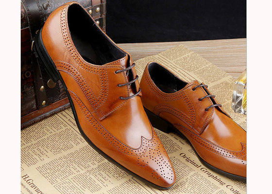 Formele Oxford Mensen Brogue Schoenen Koeien Leer Plain Toe Klassieke Mensen Schoenen