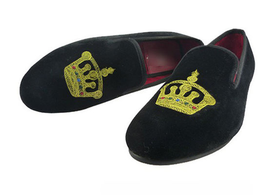 Motif Mens Summer Loafers, Slip On Crown Embroidery Mens Velvet Slippers