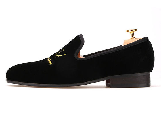 Mensenschoenen Mensen Velvet Loafers Borduurwerk OEM Flat Casual Shoes For Party