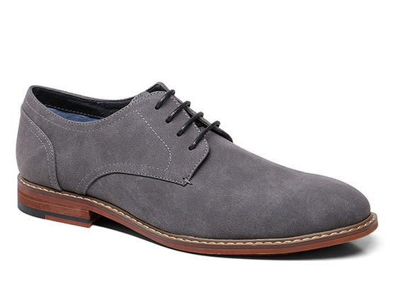 Suede lederen flatschoenen, handgemaakte grijze mannen lederen rijschoenen.