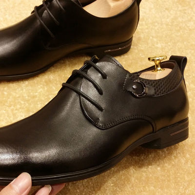 Italiaanse echte leren mannen schoenen voor bruiloft, zwarte formele schoenen met veters