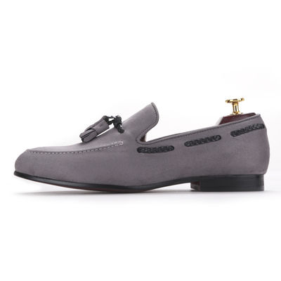 Handgemaakte mannen fluweelloafers Echt leer Britse stijl mannen schoenen voor het huwelijk
