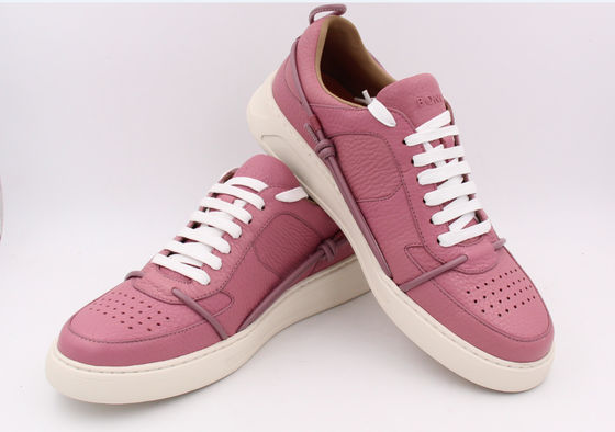 Wisteria Low Top Vrouwen Ledersneaker Ronde teen Verschillende grootte