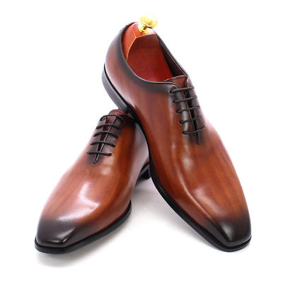 Echte lederen herenschoenen Italiaanse stijlvolle zwarte / bruine zakelijke schoenen