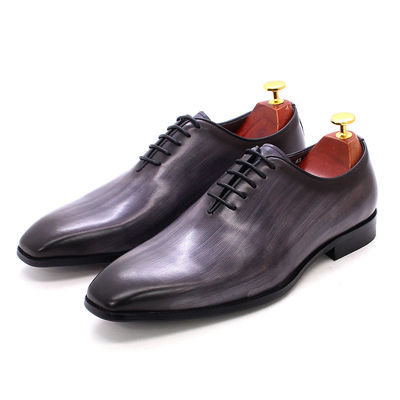 Echte lederen herenschoenen Italiaanse stijlvolle zwarte / bruine zakelijke schoenen