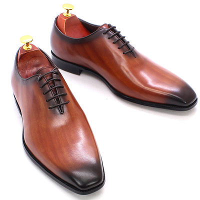 Echte lederen herenschoenen Italiaanse stijlvolle zwarte / bruine zakelijke schoenen