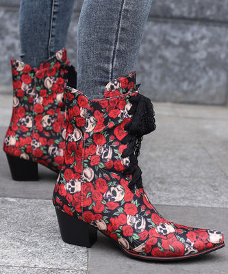 Zwarte vrouwelijke schoenen voor je stijl