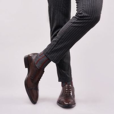 Lace Up Mens Spits Toe Dress Schoenen Herfst Mens Bruine Brogue Schoenen Voor Bruiloft