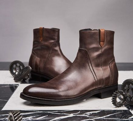 Britse gesneden vrijetijdsboots voor mannen enkelschoenen met puntige tenen Brogue-stijl Chelsea-schoenen