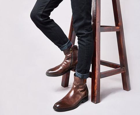 Britse gesneden vrijetijdsboots voor mannen enkelschoenen met puntige tenen Brogue-stijl Chelsea-schoenen