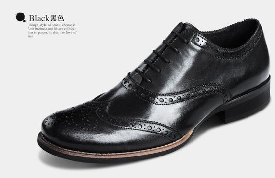 Zwakke mannen casual schoenen normale grootte bruine lederen brogue sneakers