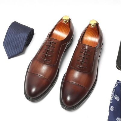 Plain Toe Mens Bruin Lace Up Dress Schoenen maat op maat met Waxy Leather Finish