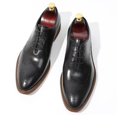 Handgemaakte patent bruiloft Mensen leer jurk schoenen Oxford stijl met zwarte gestreepte
