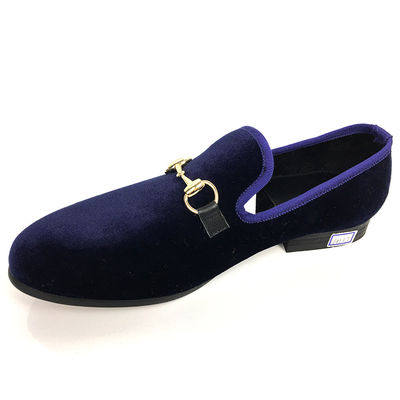 Handgemaakte zwarte fluwelen loaferschoenen geborduurde rode bodem platte herenschoenen