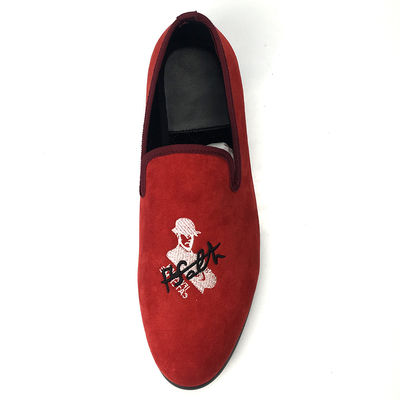 Red Mens Velvet Loafers Skull Style Custom Mens Flat Casual Shoes Sample beschikbaar