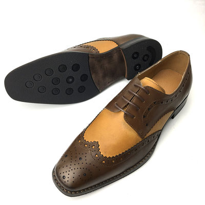 Lange geschiedenis Klassiek ontwerp Persoonlijke mannen Huid trouwschoenen