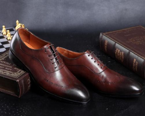 Mode mannen formele jurk schoenen, Brogue verborgen hoge hakken lederen schoenen voor mannen