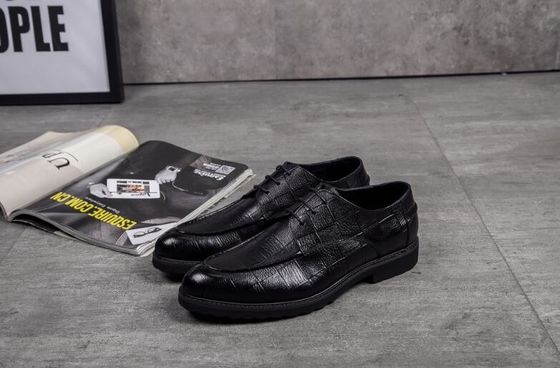 Zwarte slip op ronde teen mannen formele jurk schoenen lente / herfst Comfortabel