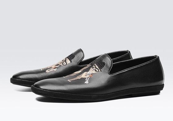 Handgeschilderde platte, zachte lederen loafers, gedrukte mannenloafers met patronen