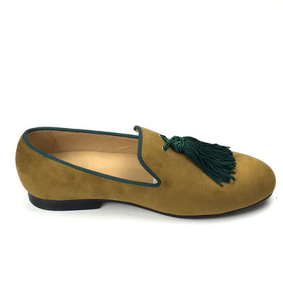Geel Mens Fluweel Loafers Schoenen Op maat gemaakte Puntige Toe Ledeloafers