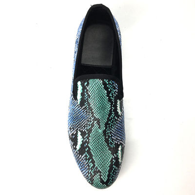 Elegant ontwerp slangenscherm mannenloafers wear resistent mens lederen rijschoenen