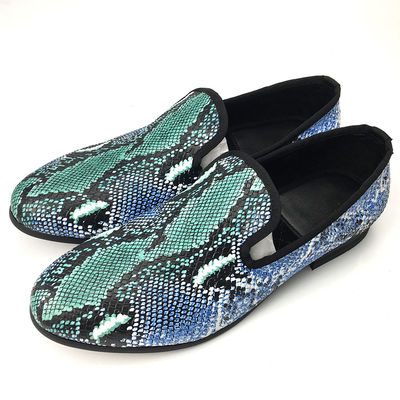 Elegant ontwerp slangenscherm mannenloafers wear resistent mens lederen rijschoenen
