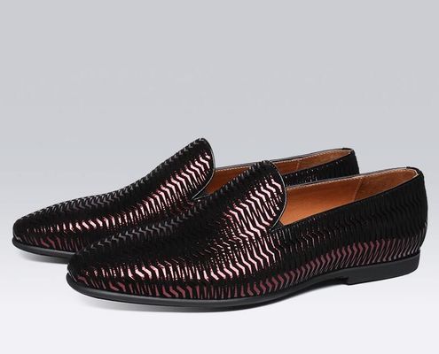 Bruine Italiaanse lederloafers Mensen Geweven lederloafers met golfpatroon
