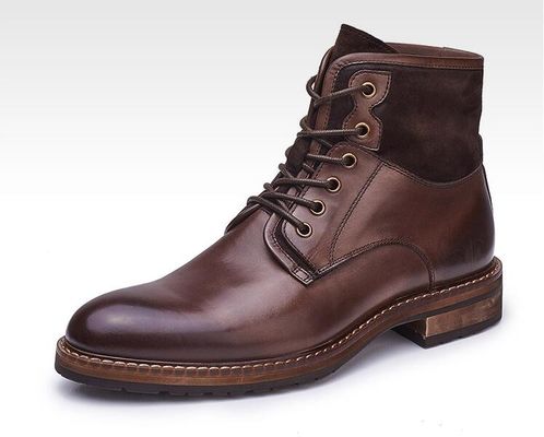 Comfortabele mannen leer jurk laarzen zachte koffie en blauwe vintage schoenen