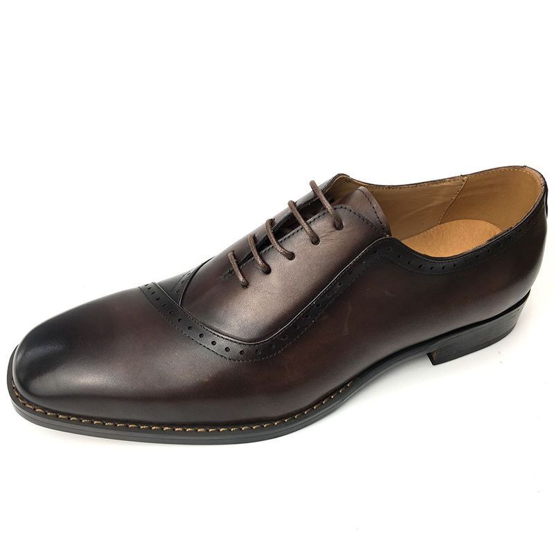Britse stijl Mens Spits toe schoenen / Lace Up Casual schoenen Bruine kleur